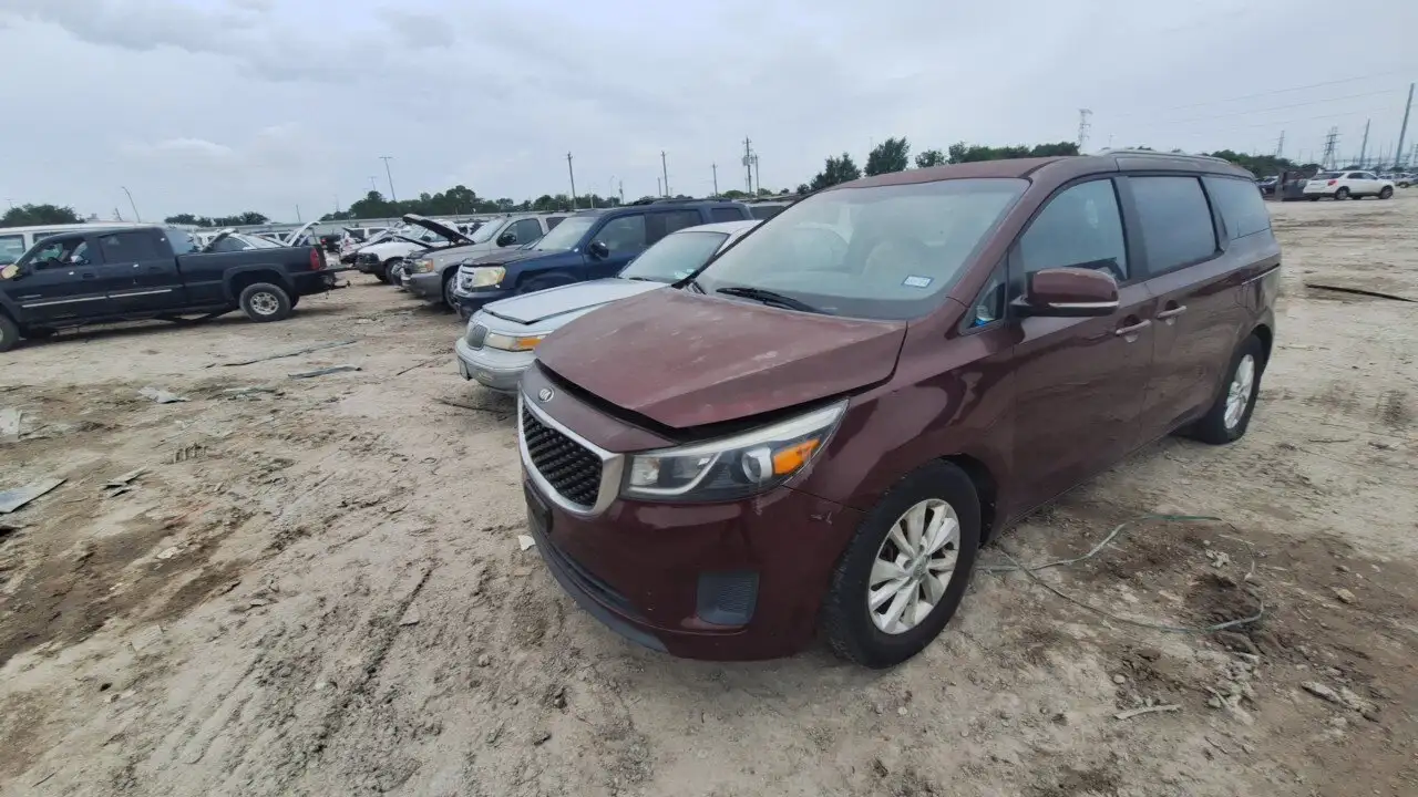 Photo of 2015 Kia Sedona