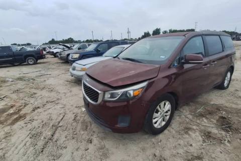 Photo of 2015 Kia Sedona
