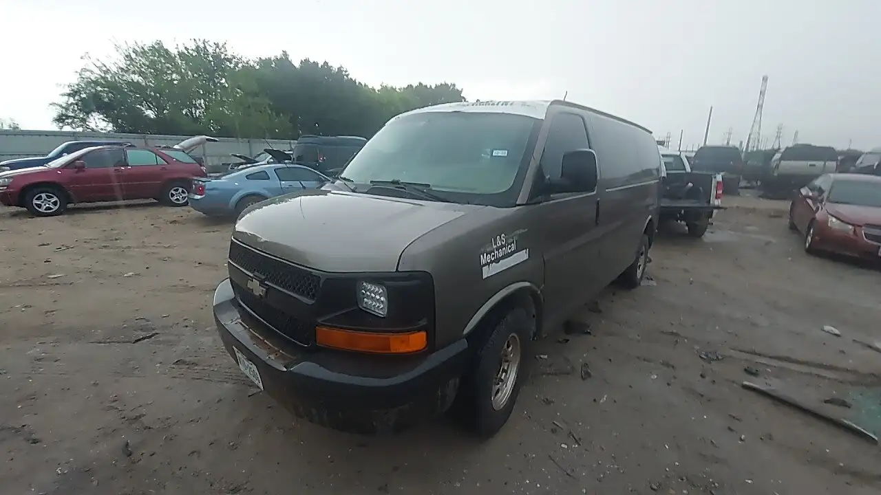 Photo of 2007 Chevrolet Express 2500