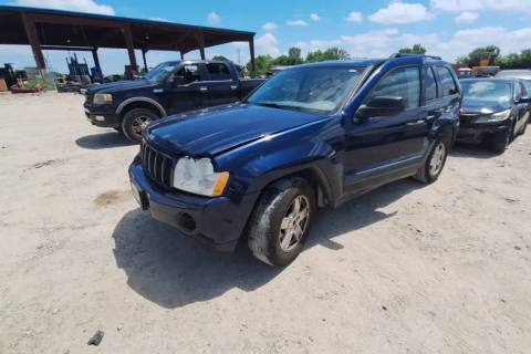 Photo of 2005 Jeep Grand Cherokee