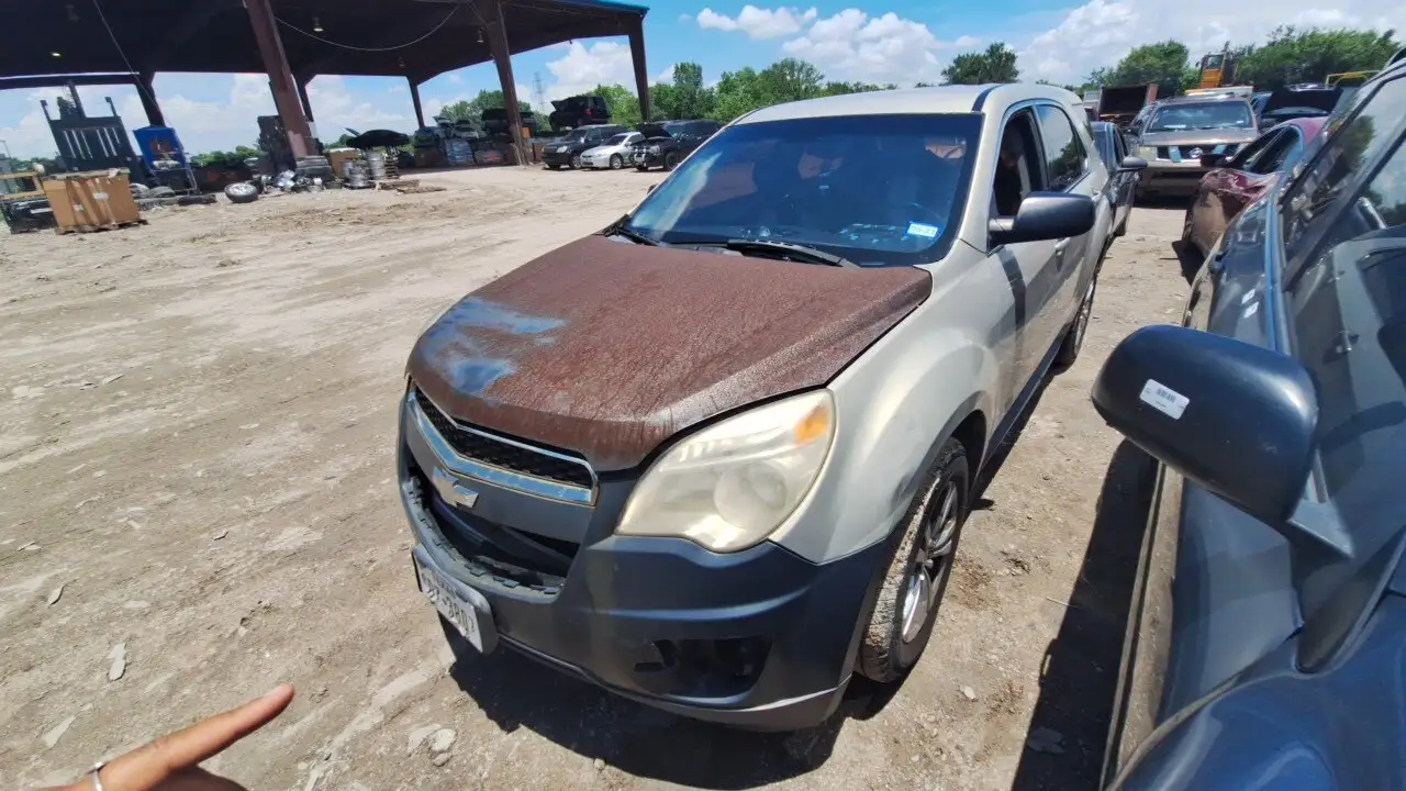 Photo of 2011 Chevrolet Equinox