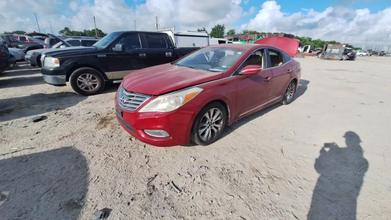 Photo of 2012 Hyundai Azera