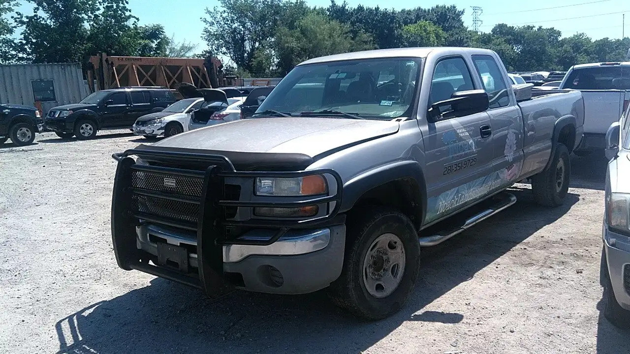 Photo of 2005 Gmc Sierra 2500 Hd