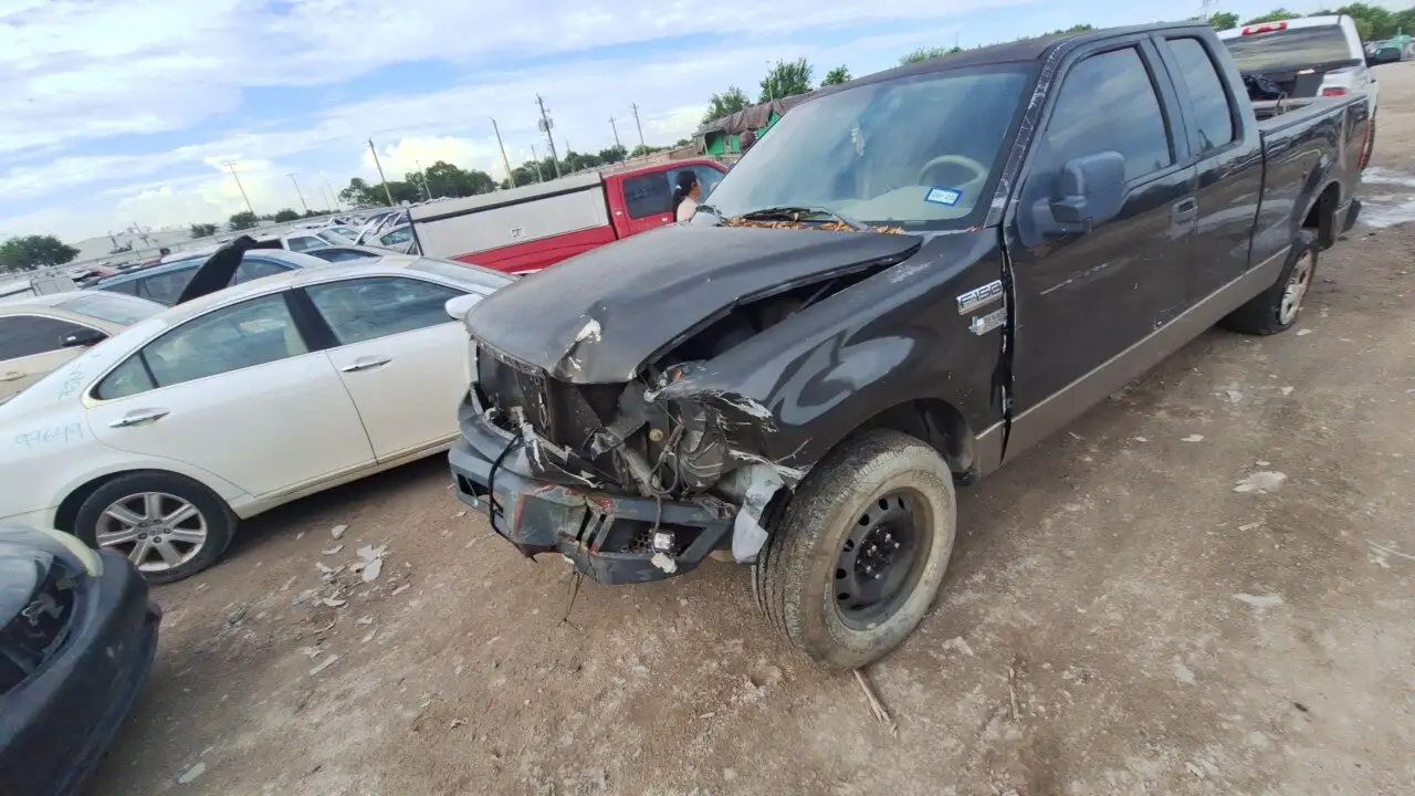 Photo of 2005 Ford F-150