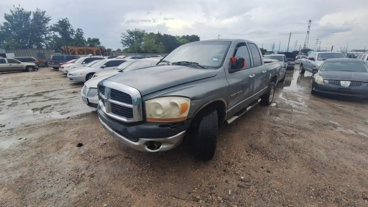 Photo of 2006 Dodge Ram 1500