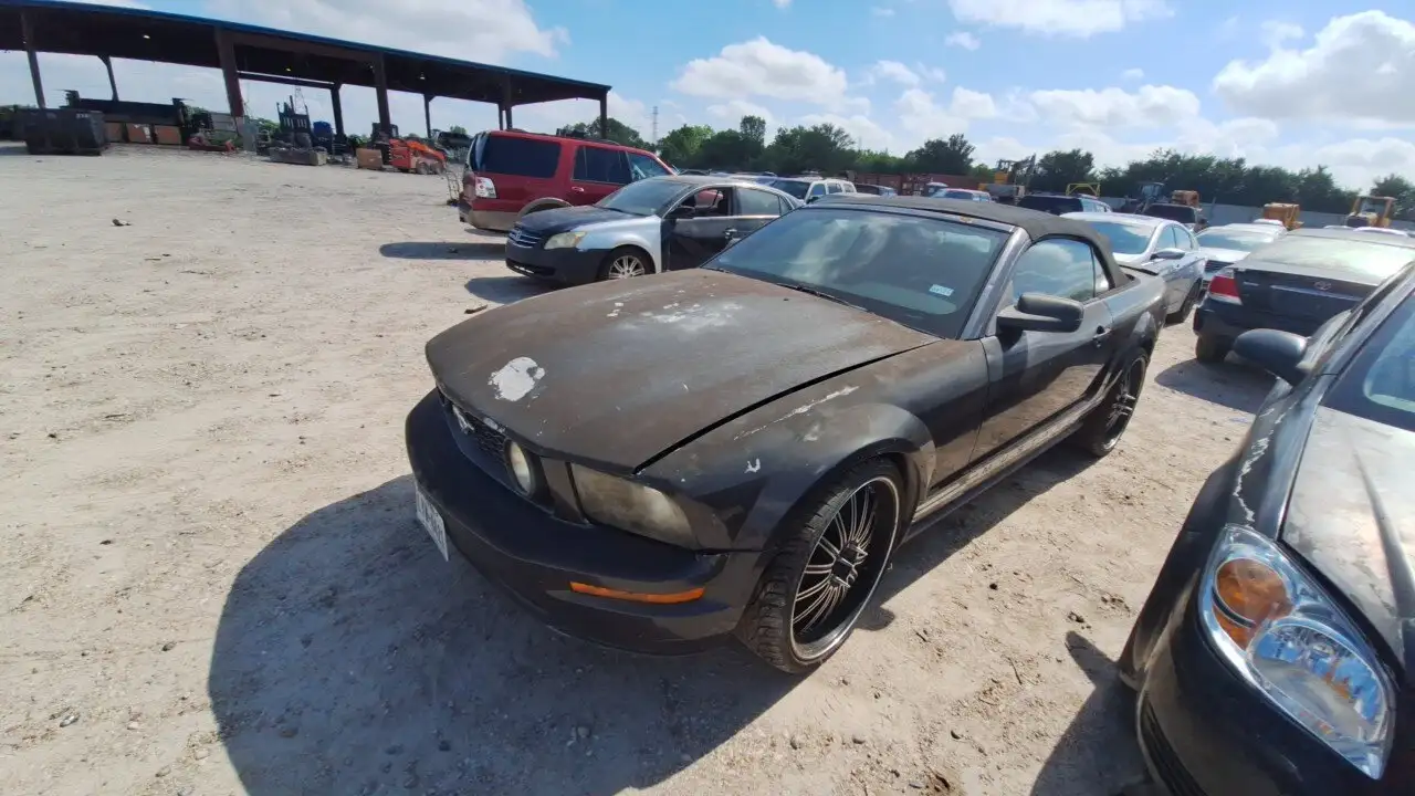 Photo of 2007 Ford Mustang