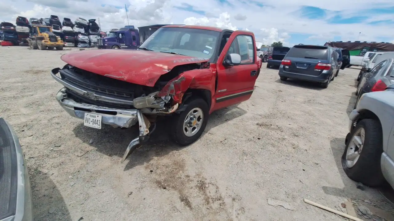 Photo of 2000 Chevrolet Silverado 1500