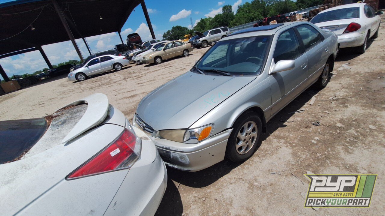 Photo of 2000 Toyota Camry