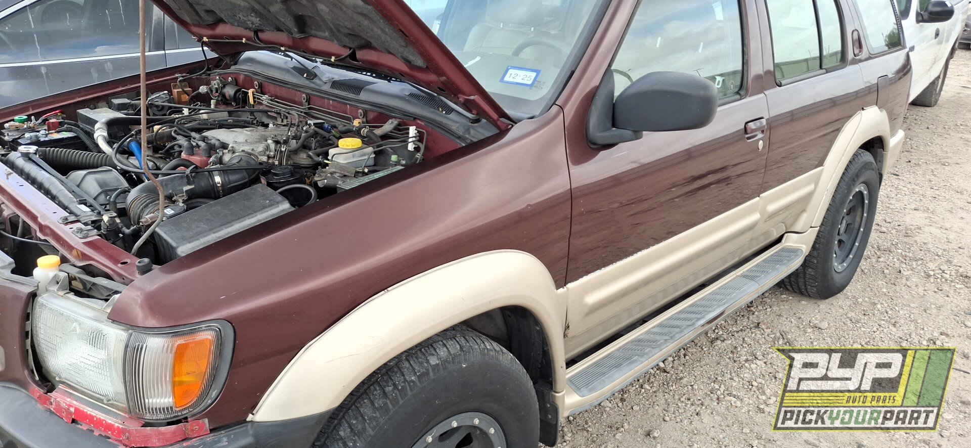 Photo of 1998 Infiniti Qx4