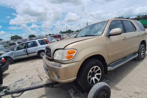 Photo of 2002 Toyota Sequoia
