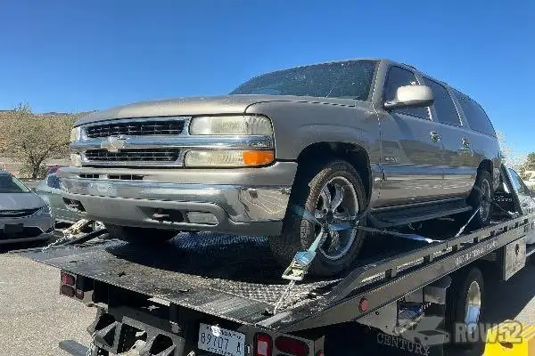 Photo of 2000 Chevrolet Suburban