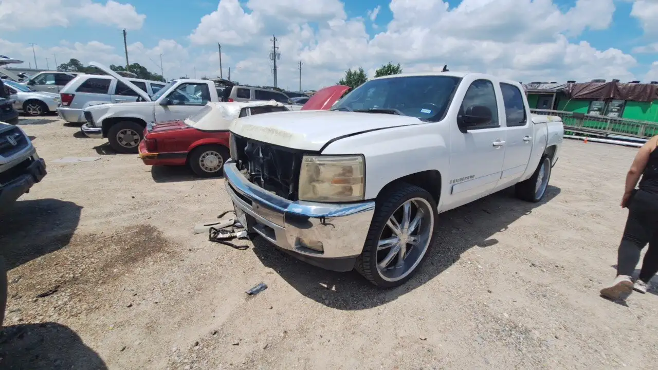 Photo of 2008 Chevrolet Silverado 1500