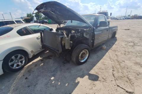 Photo of 2001 Dodge Ram 1500
