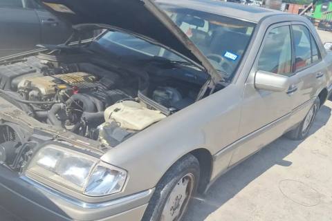Photo of 1995 Mercedes-Benz C280