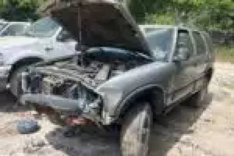 Photo of 2000 Gmc Jimmy