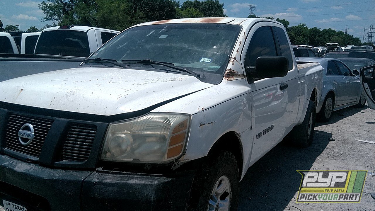 Photo of 2005 Nissan Titan