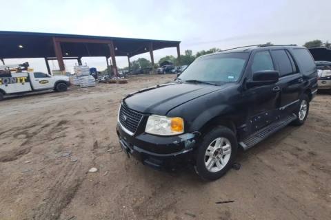 Photo of 2003 Ford Expedition