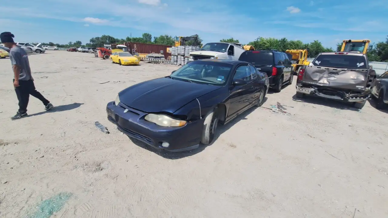 Photo of 2002 Chevrolet Monte Carlo