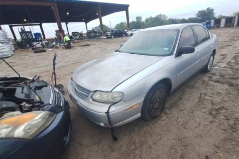 Photo of 2005 Chevrolet Classic