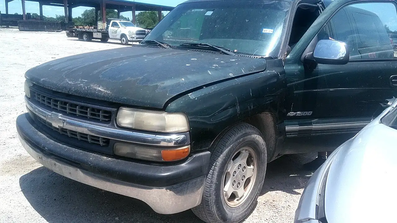 Photo of 2002 Chevrolet Silverado 1500