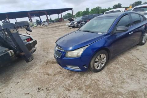 Photo of 2013 Chevrolet Cruze