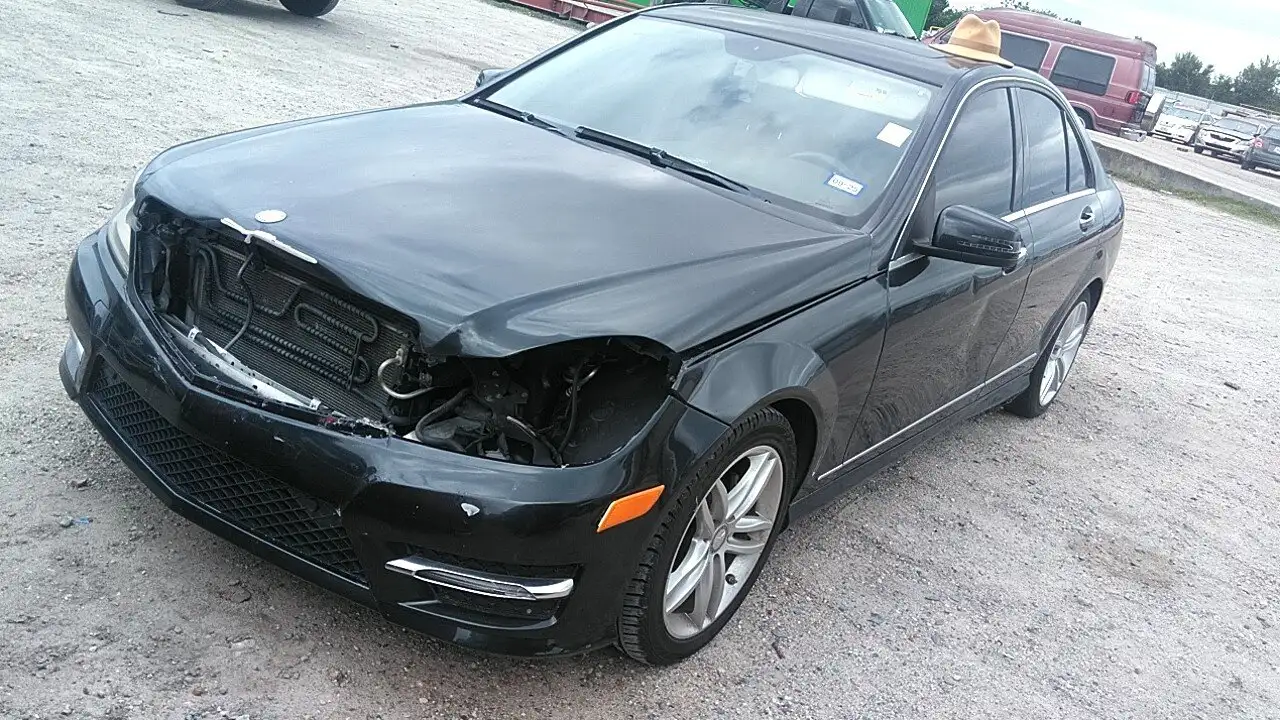 Photo of 2013 Mercedes-Benz C250