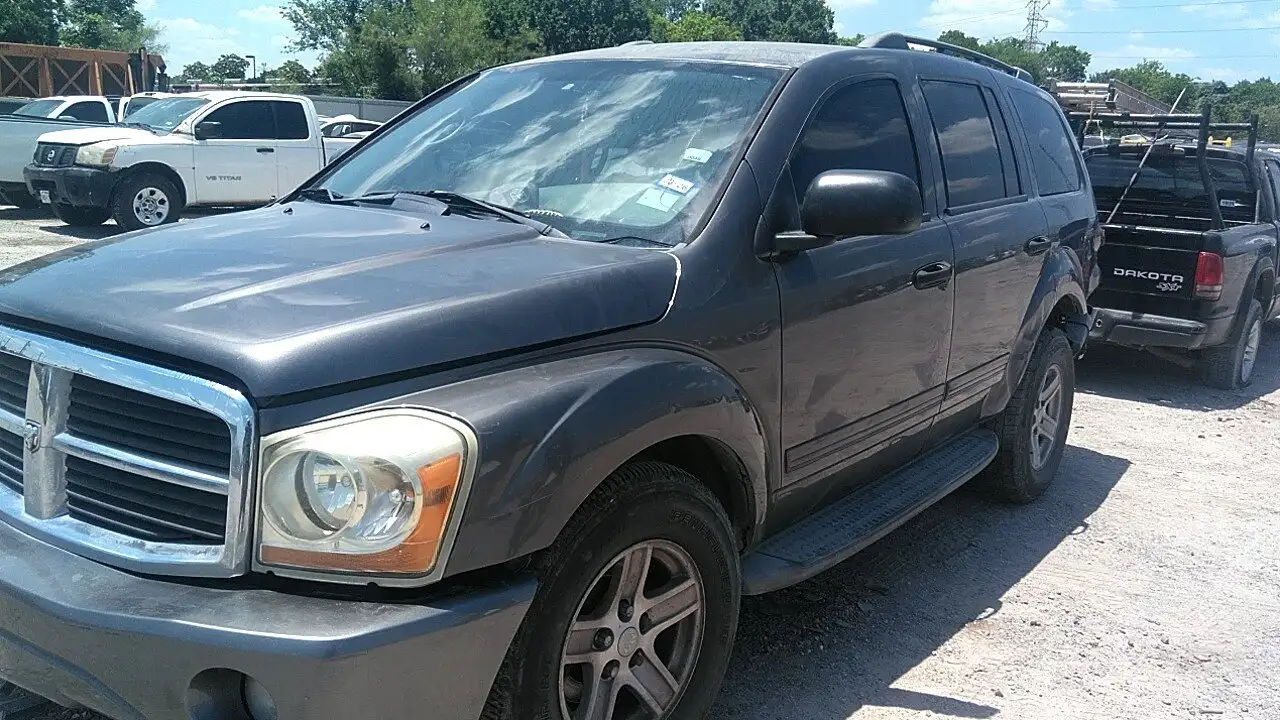 Photo of 2004 Dodge Durango