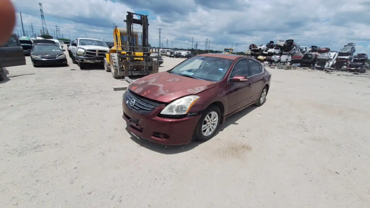 Photo of 2012 Nissan Altima