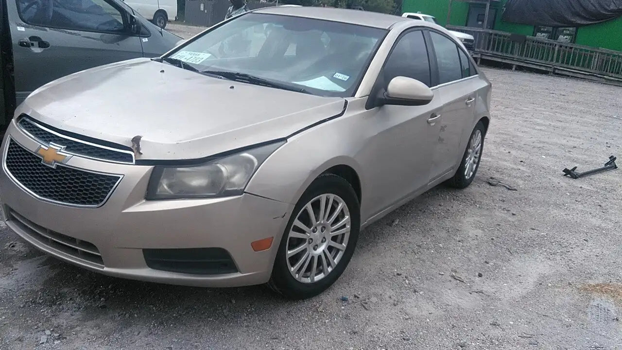 Photo of 2011 Chevrolet Cruze