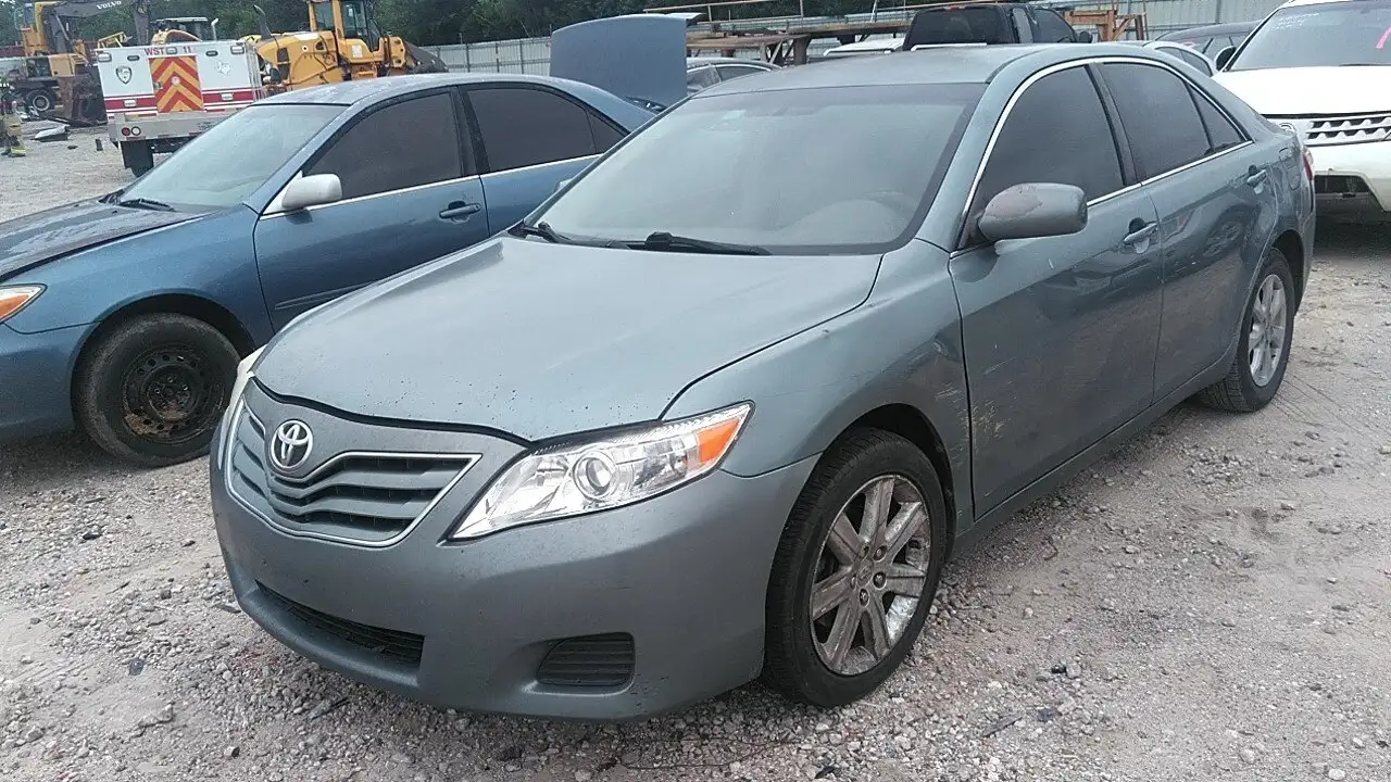 Photo of 2011 Toyota Camry