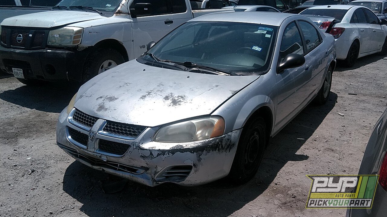 Photo of 2005 Dodge Stratus