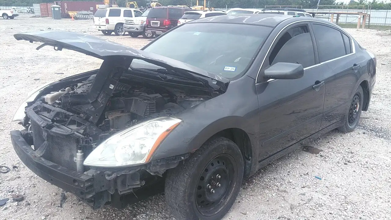Photo of 2010 Nissan Altima