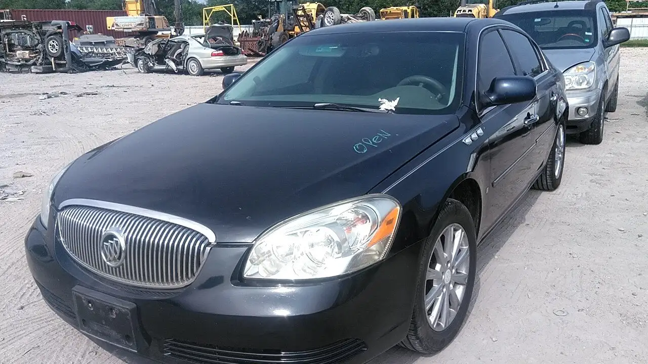Photo of 2007 Buick Lucerne