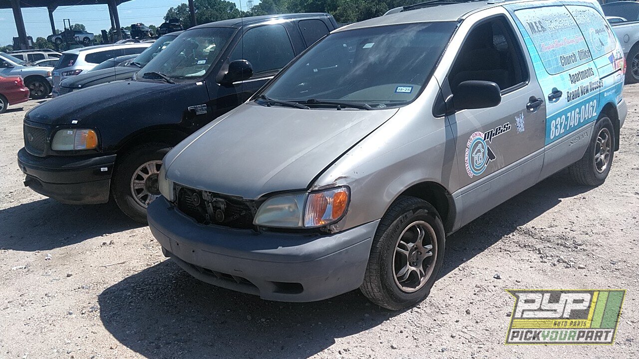 Photo of 2001 Toyota Sienna