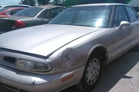 Photo of 1999 Oldsmobile 88