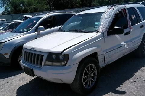 Photo of 2004 Jeep Grand Cherokee