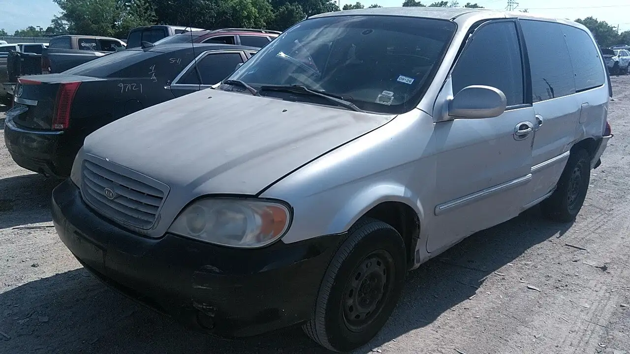 Photo of 2004 Kia Sedona