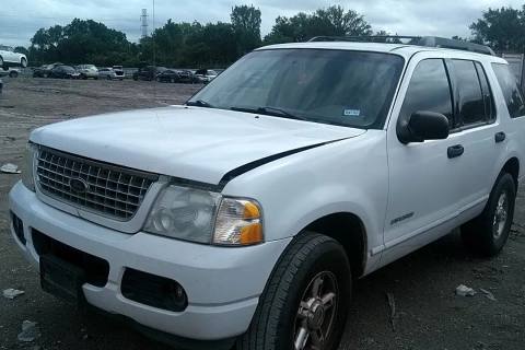 Photo of 2005 Ford Explorer