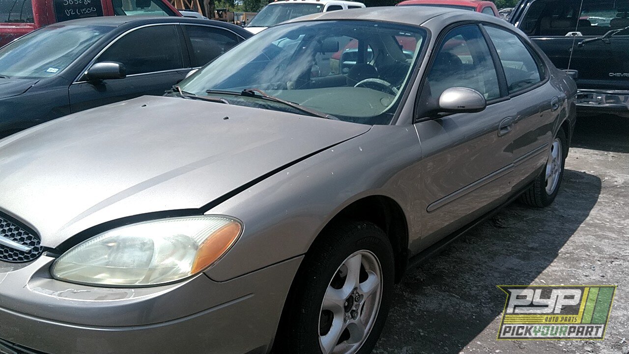 Photo of 2003 Ford Taurus