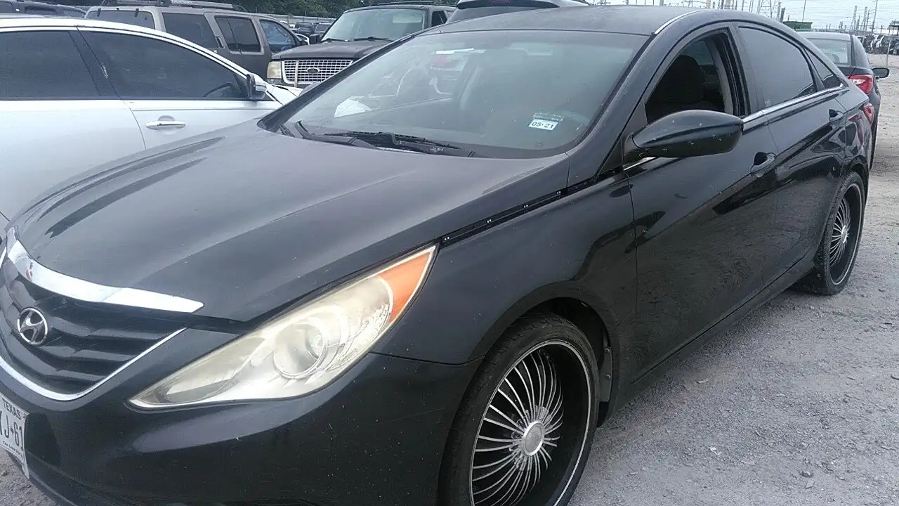 Photo of 2013 Hyundai Sonata