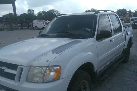 Photo of 2004 Ford Explorer Sport Trac
