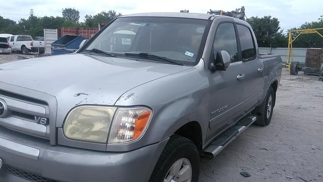 Photo of 2005 Toyota Tundra