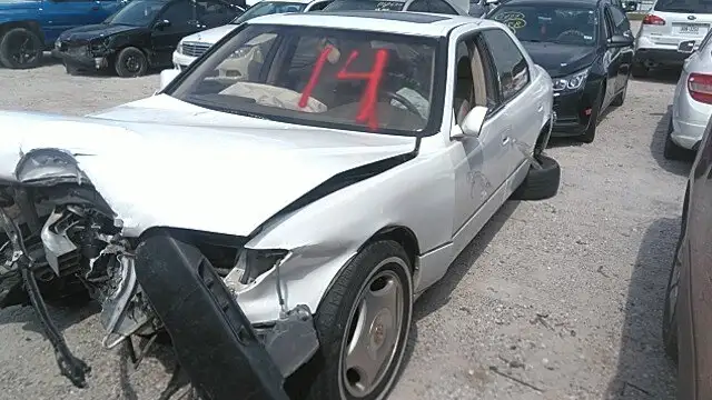 Photo of 1999 Lexus Ls400