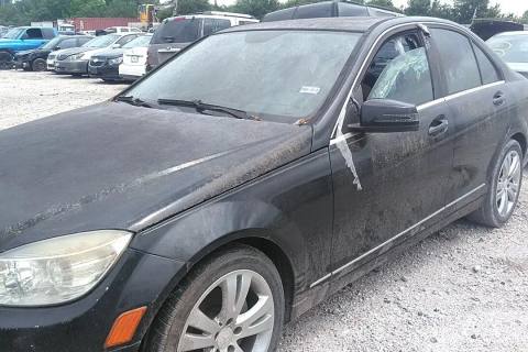 Photo of 2011 Mercedes-Benz C300