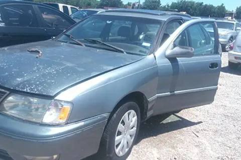 Photo of 1999 Toyota Avalon
