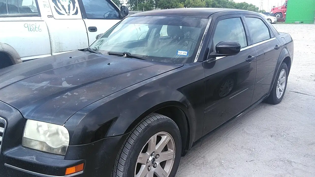 Photo of 2006 Chrysler 300