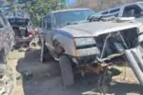 Photo of 2003 Chevrolet Silverado