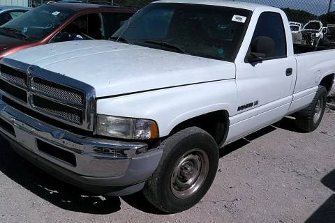 Photo of 2001 Dodge Ram 1500