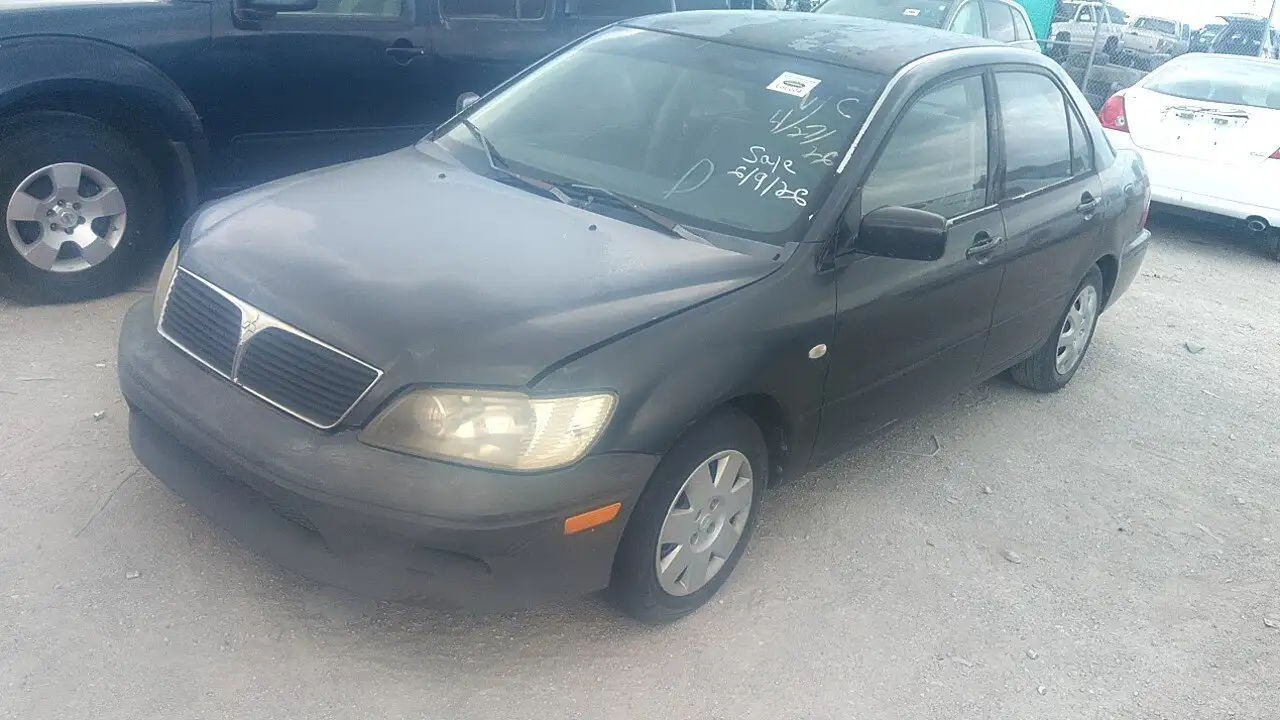 Photo of 2002 Mitsubishi Lancer
