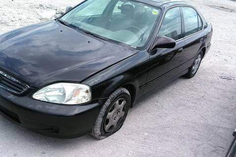 Photo of 2000 Honda Civic